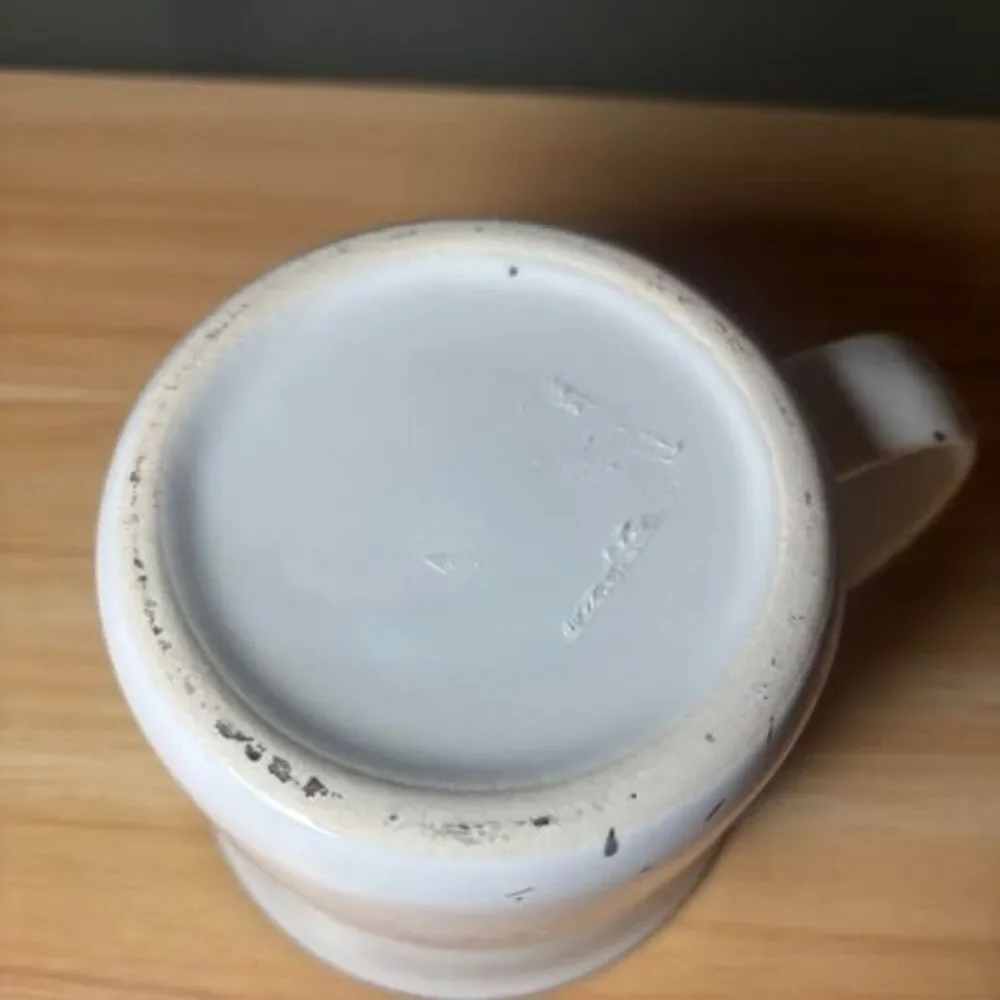 Guess Los Angeles Speckled Mug